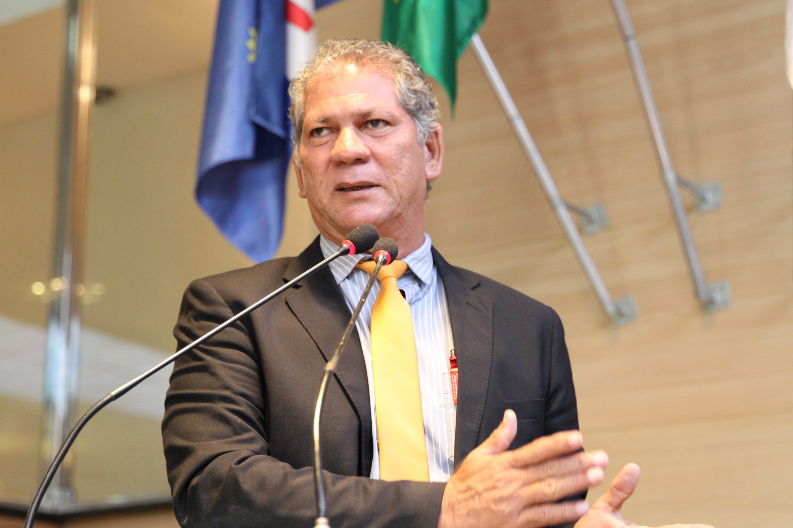 Almir Fernando defende legado de Geraldo Julio na Prefeitura