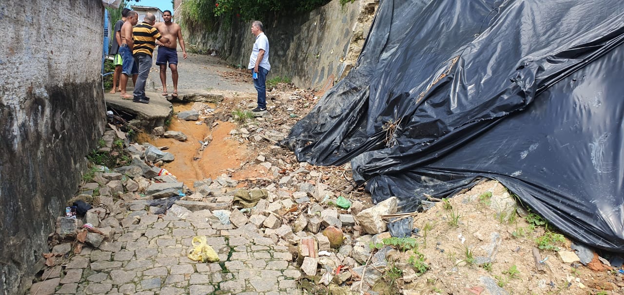 Visitando as comunidades e encaminhando suas demandas